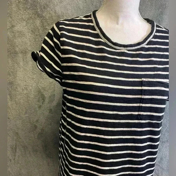 Gap pocket T-shirt dress black‎ & white stripe women’s size M - Picture 7 of 7